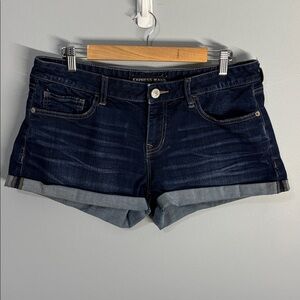 Express shorts women’s size 10 Dark Blue Jean denim shorts cuffed